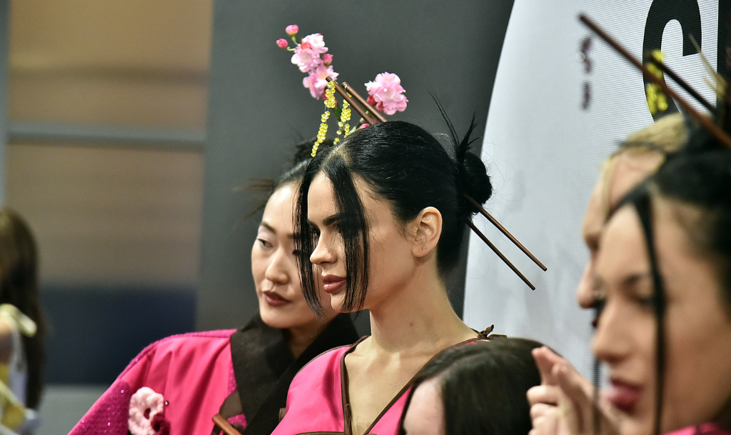 Frizure Serbia Fashion Week